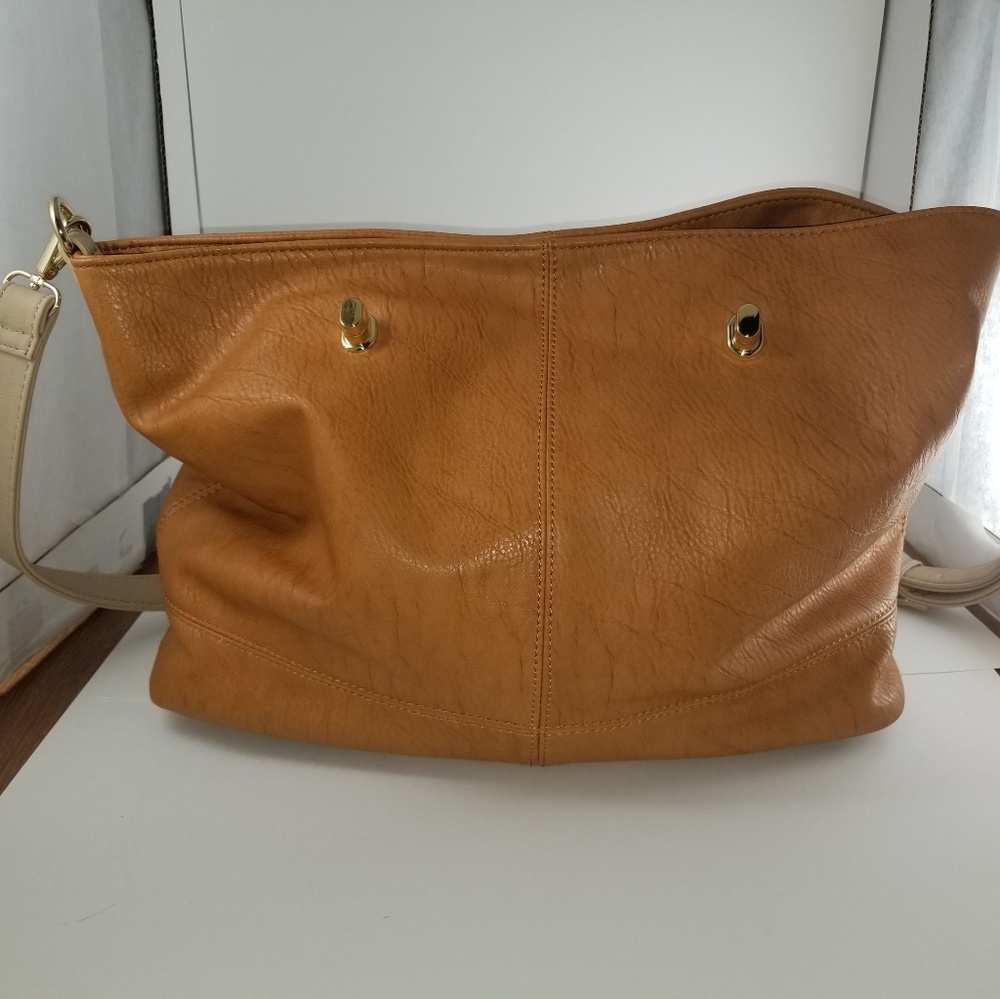 Charming Charlie handbag